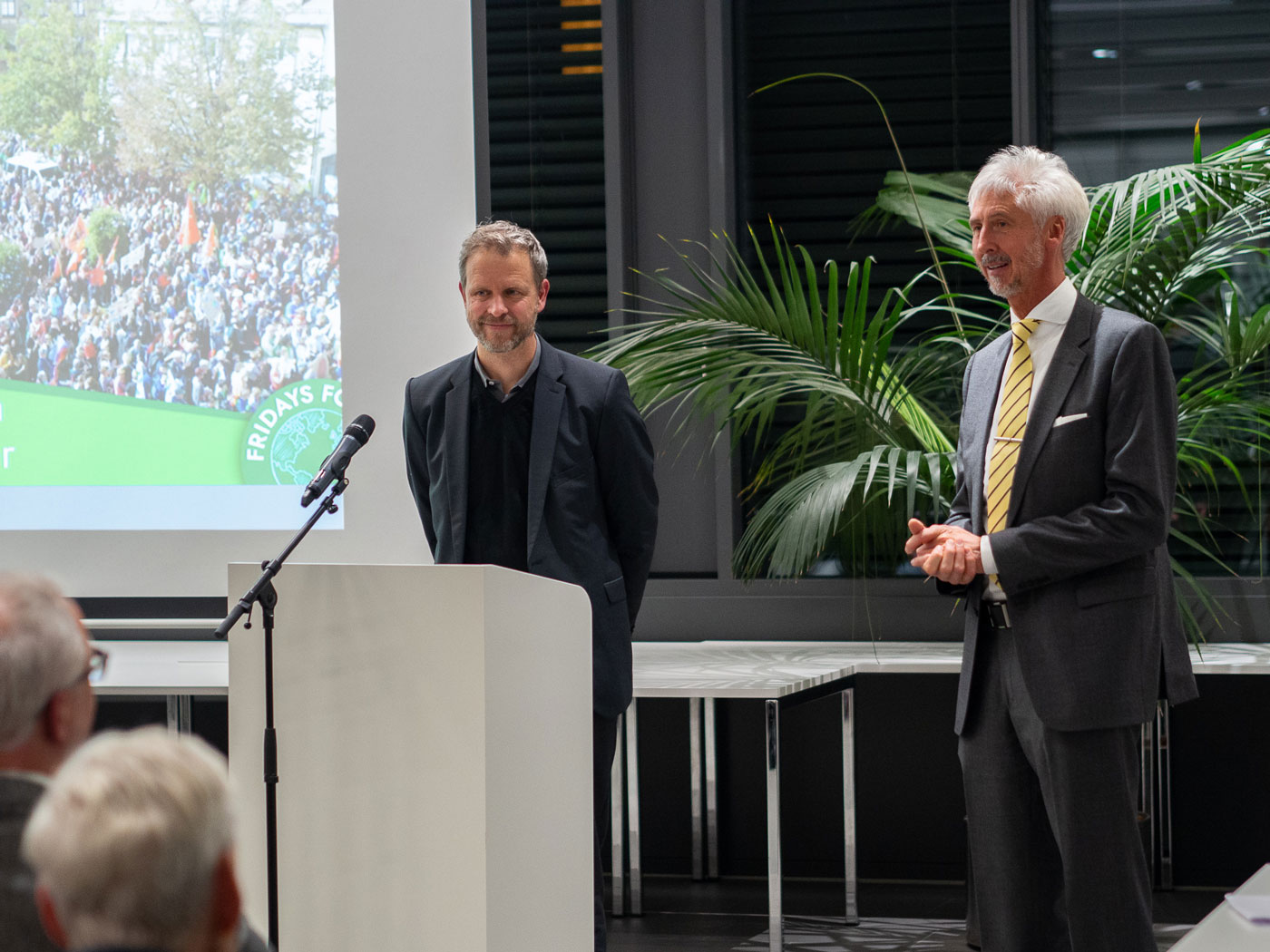 Bürgermeister Tim von Winning bei der Bürgerimpulse-Veranstaltung mit Moderator Christoph Botzenhart